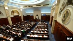 Илустрација: Собраниска седница