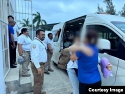 Рахат Мексиканын Тапачула шаарындагы миграциялык борбордо убактылуу баш калка тапкан