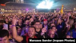 Peste 260.000 de oameni au participat la festivalul Untold, care a putut fi organizat după relaxarea măsurilor. (Cluj-Napoca, 12 septembrie 2021, ziua a patra a festivalului)