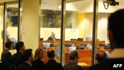 Radovan Karadžić u sudnici Haškog tribunala