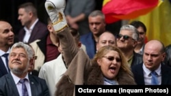 Imagine de la depunerea candidaturii la alegerile prezidențiale a Dianei Sosoacă. București, 13 martie 2025.