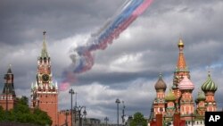 Москвадагы парадга даярдык