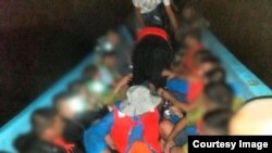 Кыргызстанцы, едущие в США через Мексику.