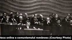 Ceaușescu a făcut multe vizite la Moscova pentru ajutor sau în semn de respect. În imagine, vorbește cu prilejul centenarului Lenin.(20 aprilie 1970). În decembrie 1989 era pentru ultima dată la Kremlin. Sursa: Fototeca online a comunismului românesc; cota:18/1970